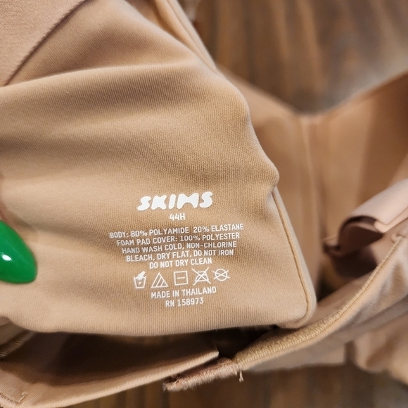 Skims Fits Everybody Bra Removable Straps in clay color BA-BAN-3151 size 44h - Picture 5 of 5